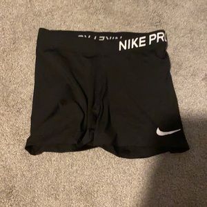 Black Nike pros